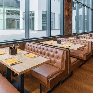 Custom Windows in Restaurants